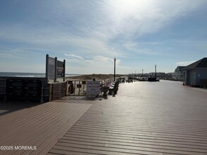 35 Pilgrim Pathway, Unit 2nf floor in Ocean Grove, NJ - Building Photo - Building Photo