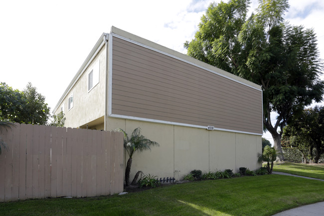 4008 W El Prado Ave in Orange, CA - Building Photo - Building Photo