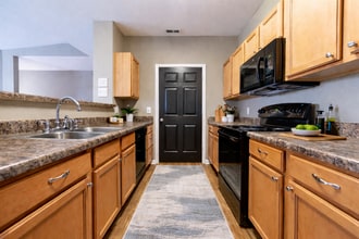 Reserve at Williams Glen in Zionsville, IN - Building Photo - Building Photo