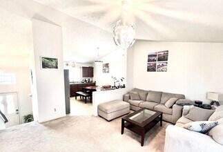 14826 Mary St in Omaha, NE - Building Photo - Building Photo