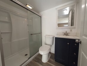 2647 Independence Ave, Unit 2 in Huntington Park, CA - Building Photo - Building Photo