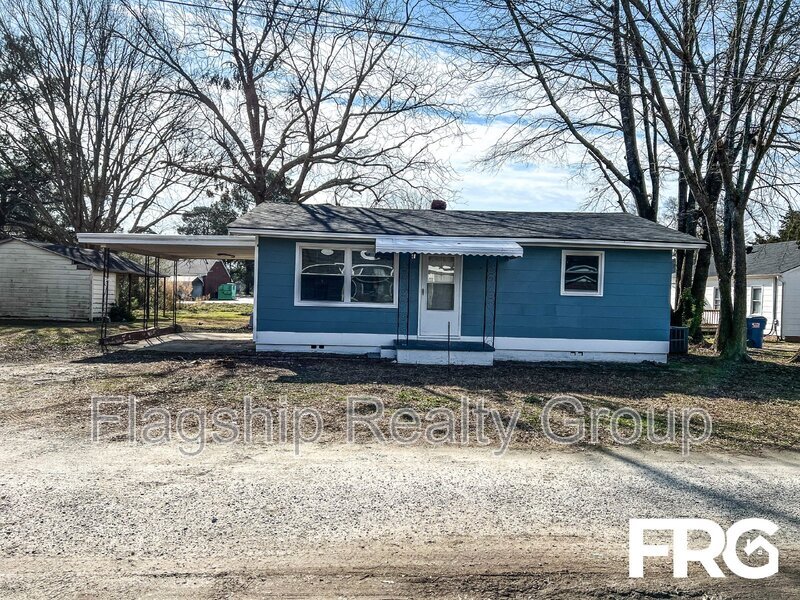 123 Blaire Ln in Goldsboro, NC - Building Photo