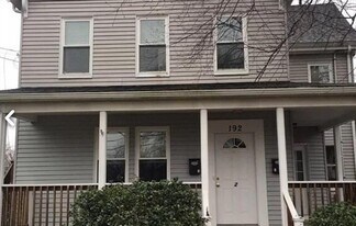 192 Pleasant St in Norwood, MA - Building Photo