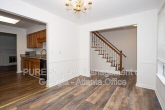 2190 Vinings N Ln SE in Smyrna, GA - Building Photo - Building Photo
