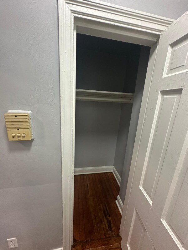 29 S Munn Ave in East Orange, NJ - Building Photo - Building Photo