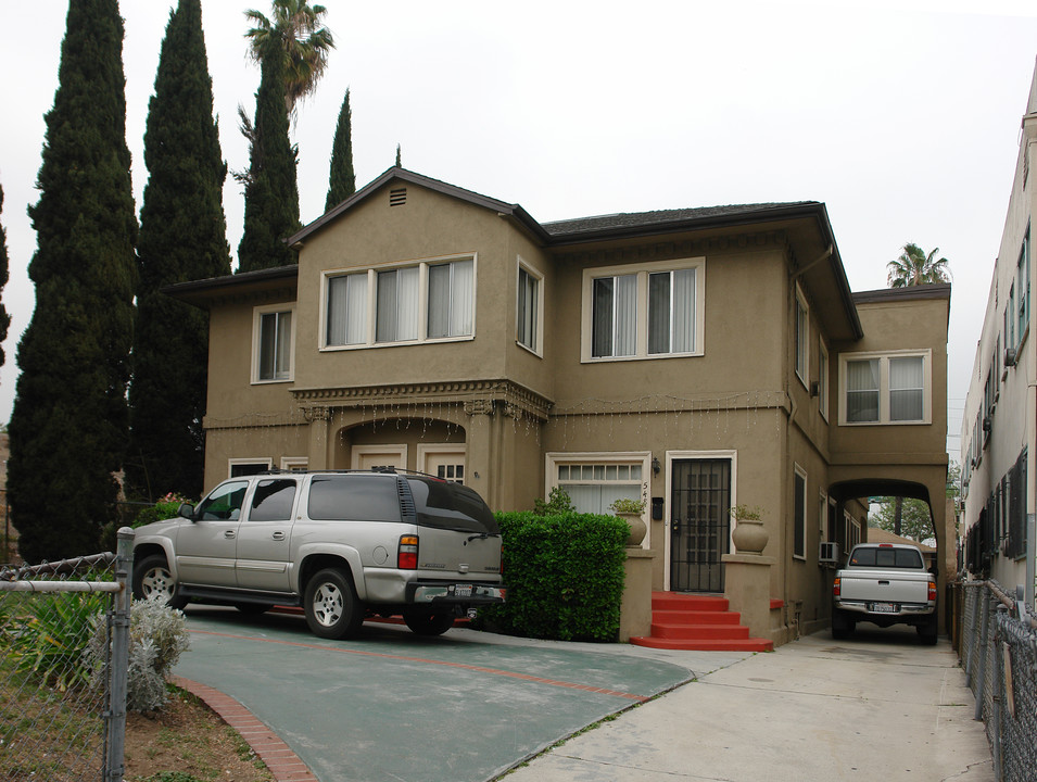 548 N Heliotrope Dr in Los Angeles, CA - Building Photo