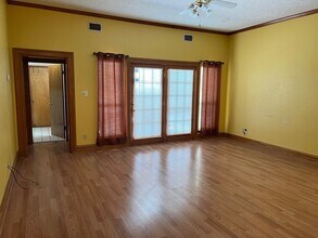 7416 N 20th St in McAllen, TX - Foto de edificio - Building Photo