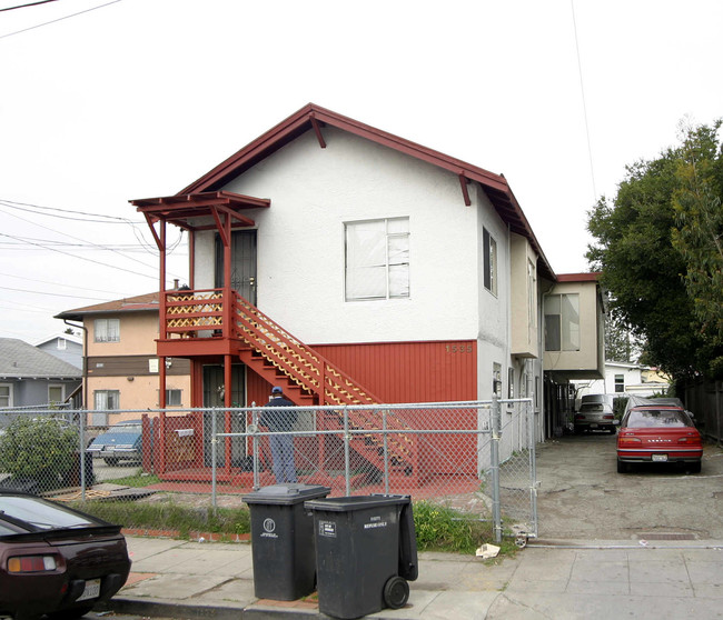 1535 Julia St in Berkeley, CA - Foto de edificio - Building Photo