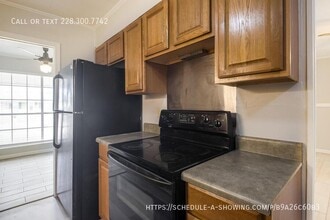 4802 Bel Meade Cir in Pascagoula, MS - Building Photo - Building Photo