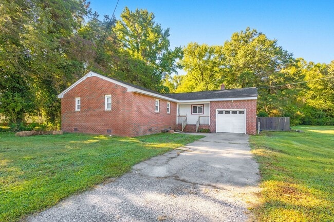 property at 1336 Great Bridge Blvd