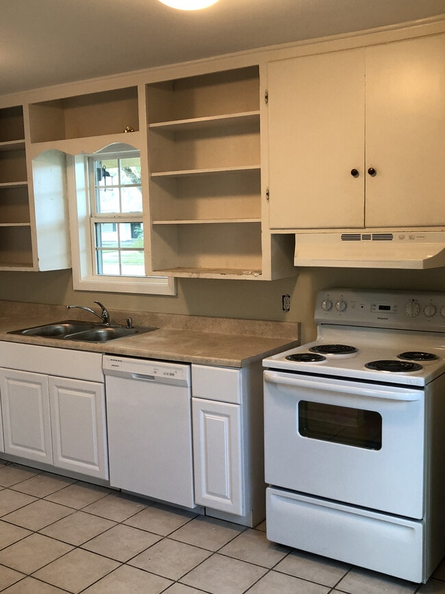 1031 Wilshire Pl in Corpus Christi, TX - Building Photo - Building Photo