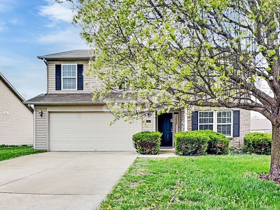 942 Sheets Ct in Greenfield, IN - Foto de edificio