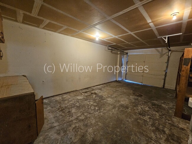 property at 8204 109th St E