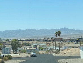 1510 Orilla Ln in Bullhead City, AZ - Building Photo - Building Photo