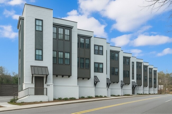 property at 2468 18th St S