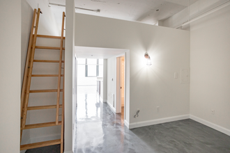 4600 Woodward Ave in Detroit, MI - Building Photo - Building Photo