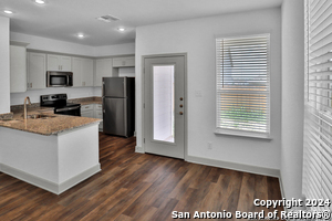 10224 Eaglewood Nook in San Antonio, TX - Foto de edificio - Building Photo