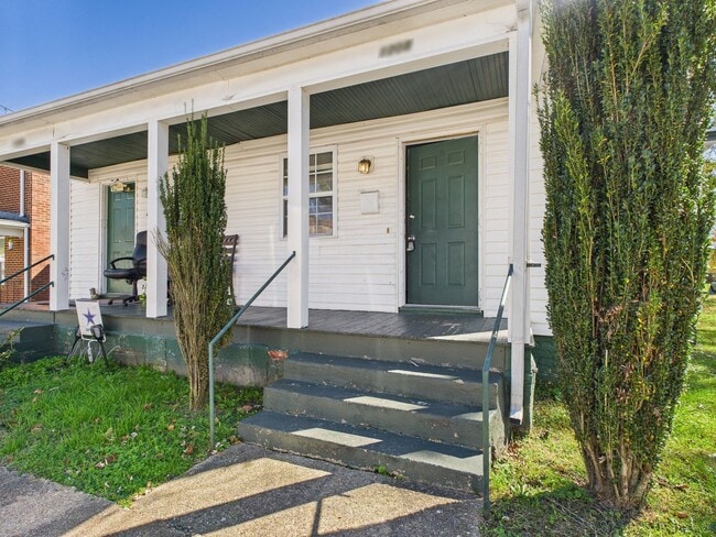 property at 1206 Rome St