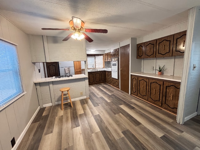 property at 7115 Timber Ridge Center