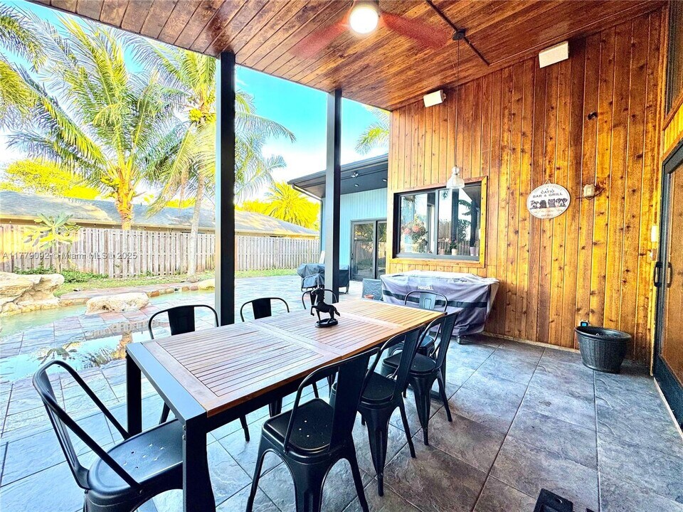 3699 Lakeview Blvd in Delray Beach, FL - Building Photo