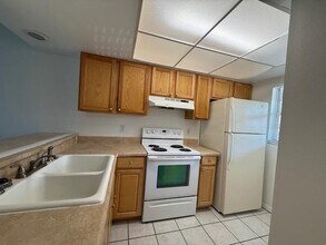 3061 Sir Hamilton Cir in Titusville, FL - Building Photo - Building Photo