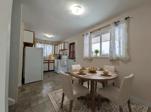 2334 Hamilton Rd in Quinte West, ON - Building Photo - Building Photo