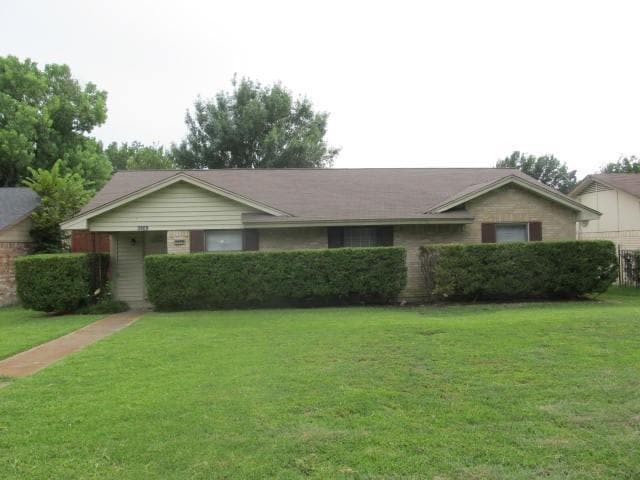 property at 3809 Lancelot Pl