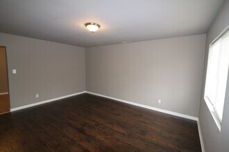 2800 Central Dr in Gary, IN - Building Photo - Building Photo