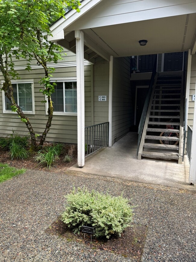 755 5th Ave NW, Unit C-103