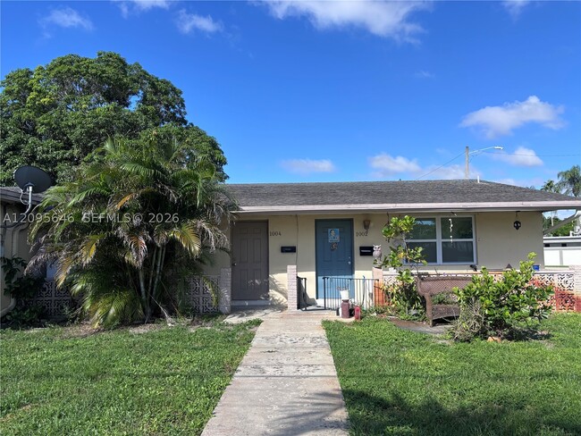 property at 1004 SW 2nd Ave