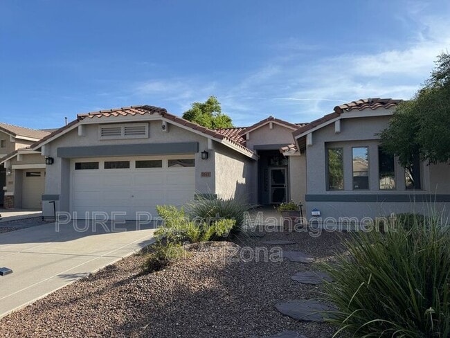 property at 2611 E Ridge Creek Rd