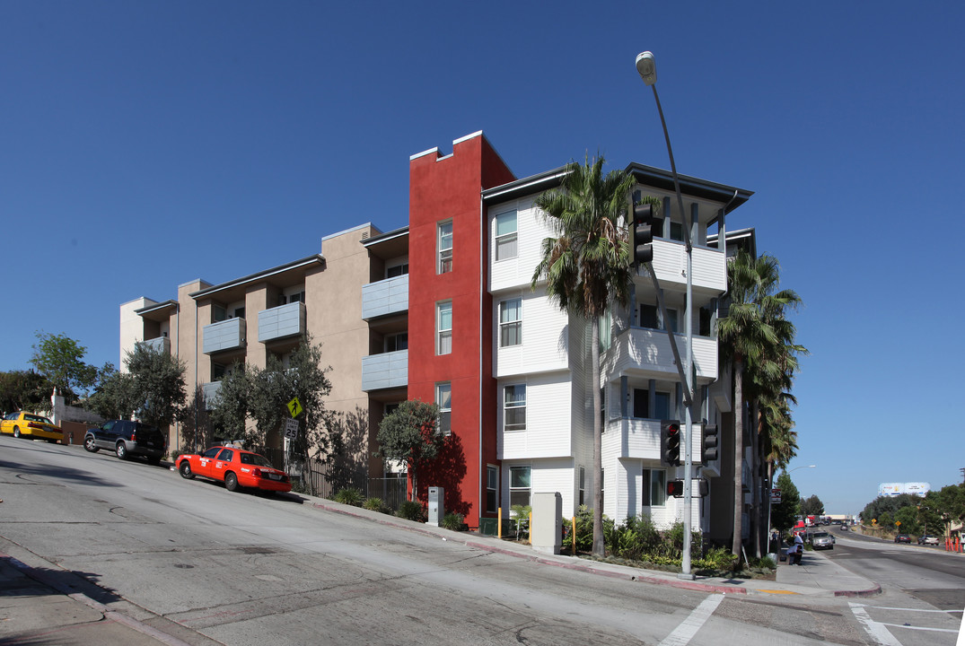 Auburn Park Apartments in San Diego, CA - Building Photo