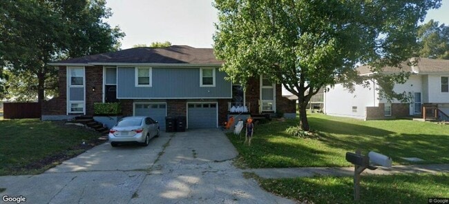 property at 8421 E 170th St