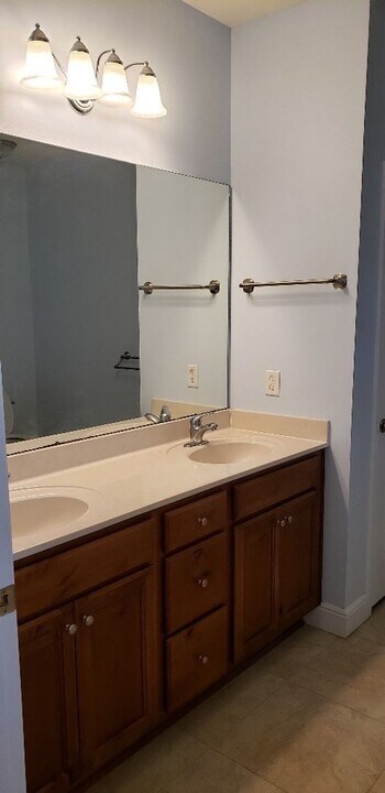 80 2nd Ave in Shalimar, FL - Building Photo