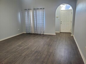 8688 Eagle View Dr in Memphis, TN - Building Photo - Building Photo