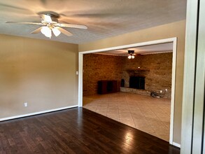 8919 Whippoorwill Dr in Waco, TX - Building Photo - Building Photo