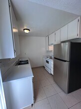 1155 Delphinium St, Unit B in Red Bluff, CA - Foto de edificio - Building Photo