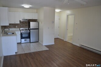 50 Myano Ln in Stamford, CT - Building Photo - Building Photo