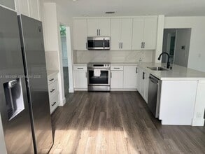 10744 Santa Laguna Dr in Boca Raton, FL - Building Photo - Building Photo