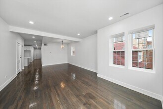 1010 S Mason Ave in Chicago, IL - Building Photo - Building Photo