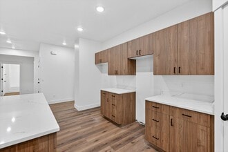 119 W 2nd N in Rexburg, ID - Building Photo - Building Photo