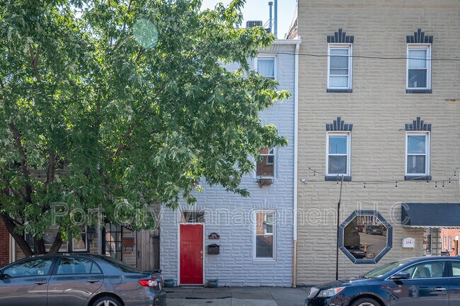 3203 O'Donnell St in Baltimore, MD - Building Photo - Building Photo