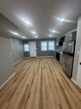 429 Darby Terrace in Darby, PA - Foto de edificio - Building Photo