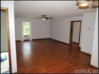 504 S Pool St photo'