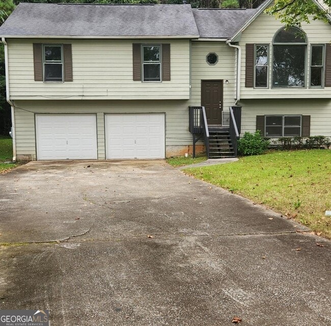 property at 325 Devcon Ct