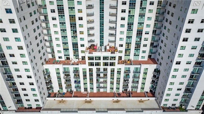 property at 150 S Las Vegas Blvd