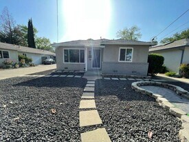 2868 59th St in Sacramento, CA - Building Photo