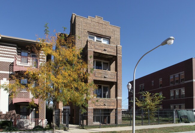 3809 S Ellis Ave in Chicago, IL - Foto de edificio - Building Photo