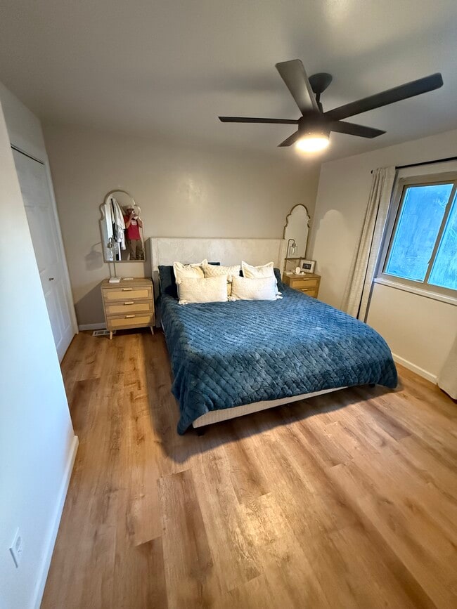 property at 7923 S Carr Ct