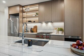 610 Davis St in Austin, TX - Building Photo - Building Photo